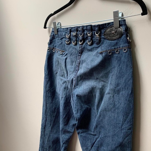 (SOLD) Parasuco Ergonomic Jeans Low Rise Flared Pants with Metal Rings - Picture 3 of 5